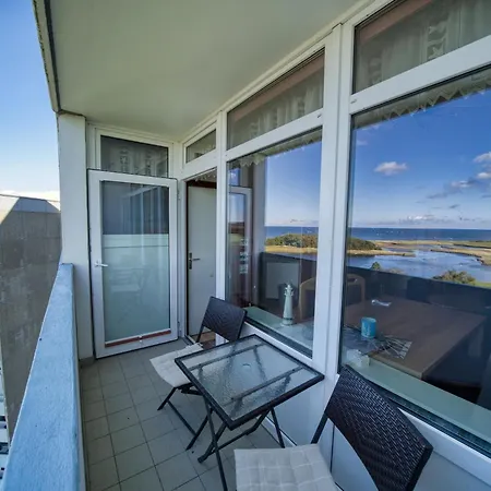 - Haus E, App 0e1008 Apartment